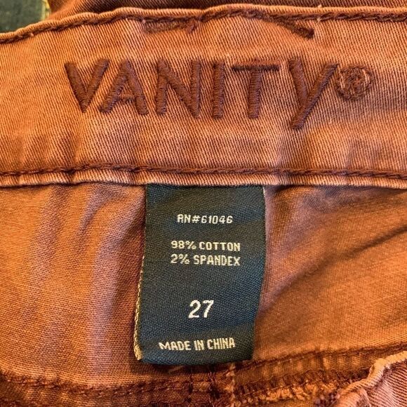 Vanity Plum Colored Jegging Crop Jeans - Picture 8 of 8